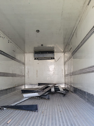 Baú Frigorífico Fibrasil 8,50mts Equipamento Supra 750
