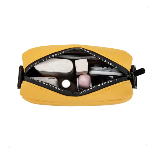 Bandolera De Mujer Portacelular Cartera Acabado De Los Herrajes Negro Color Rosa Oscuro Diseño De La Tela Liso