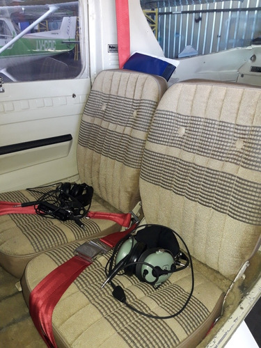 Avion Cessna 150