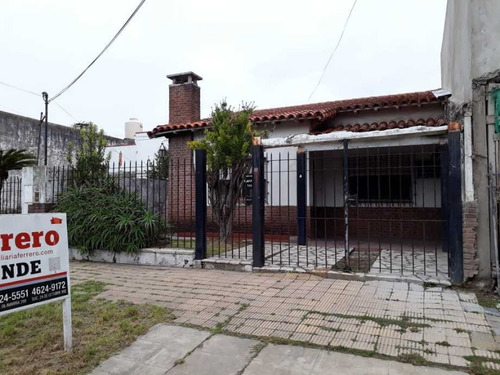 Imagen 1 de 9 de Chalet En Venta En Ituzaingo Norte
