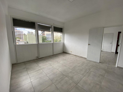 Oficina Comercial De 32 Metros