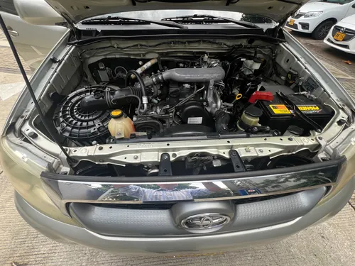 Toyota Hilux 2.5 Imv 4x2