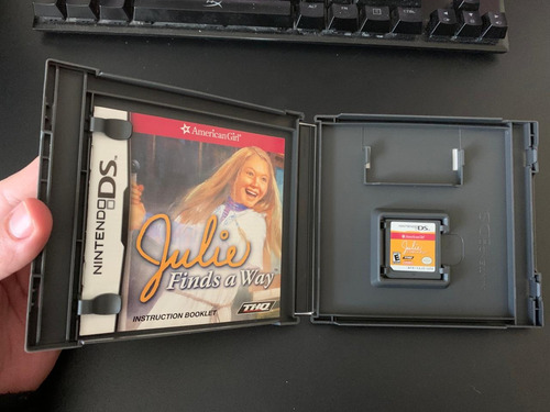 Julie Finds A Way Nintendo Ds (Usado)