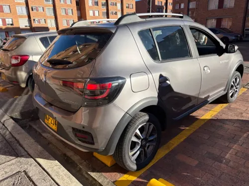 Renault Stepway 1.6 Intens Cvt