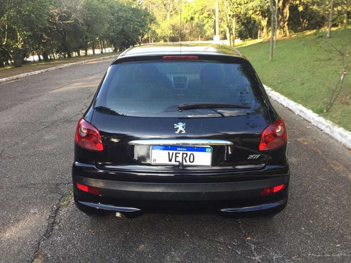 Imagem 6 de 15 de Peugeot 207 Xr 1.4 8v Flex 4p Completo - 2011