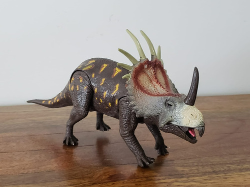 Colección 6 Dinosaurios Articulados Trex Triceratops Y Más