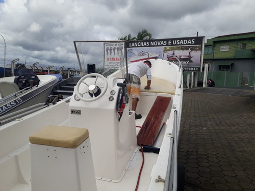 Imagem 3 de 6 de Lancha Panga Com Motor Etec 90 Hp