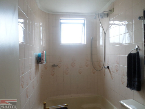 Apartamento - Andar Alto - 2 Dormitórios - 01 Vaga - St16495