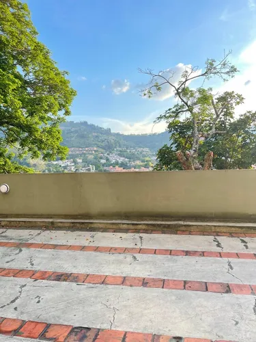 Apartamento En Venta. La Tahona.