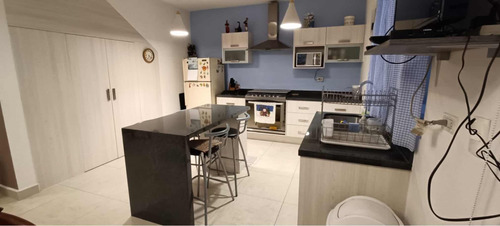 En Venta Casa Muy Amplia En El Refugio