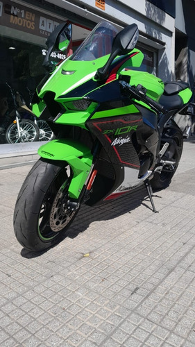 Imagen 2 de 17 de Kawsaki Zx 10 R 2022 Krt 900 Km Patentada Performance Bikes