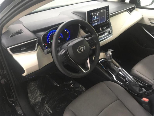 Toyota Corolla 1.8 Vvt-i Hybrid Altis