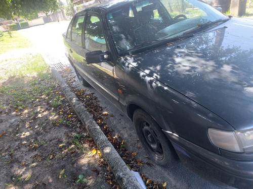 Volkswagen Passat 2.0 8 V