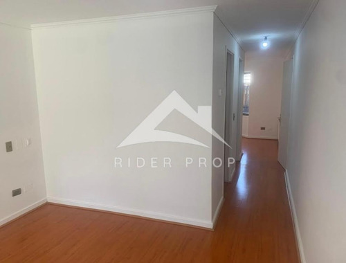 Condominio Camino Del Canelo - Alto Macul / Como Nueva