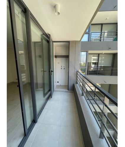 Imagen 14 de 30 de Venta Nuevo Departamento Metro Santa Isabel, Santiago