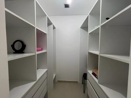Casa 4 Amb Con Pileta Barrio Santa Elena Pilar Del Este