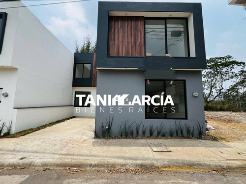 Vendo Casa Nueva, Moderna En Fortín.
