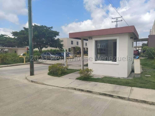 Excelente Oportunidad De Inversión En Casa Dúplex En Venta En La Urb Terraza De Ensenada Barquisimeto Rah Ve