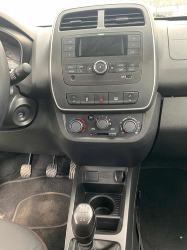 Imagen 15 de 16 de Renault Kwid Zen 2021