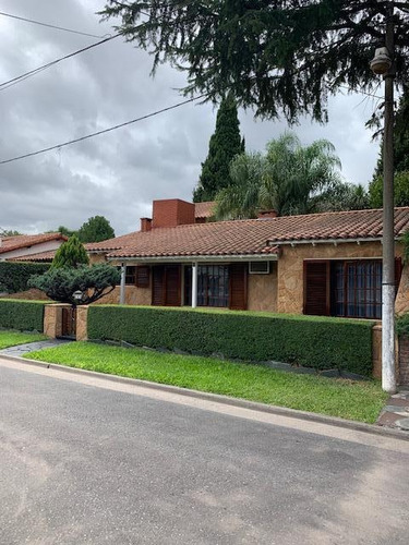 Imagen 2 de 30 de Casa - Ciudad Evita