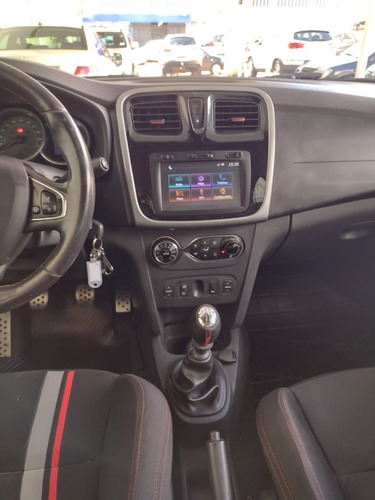 Imagem 11 de 12 de Renault Sandero Rs Sport 2.0 2016 Flex Completo
