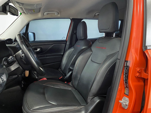 Imagem 16 de 23 de Jeep Renegade