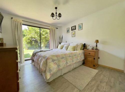 Venta Casa En Sector Cerrado Y Seguro (107115)