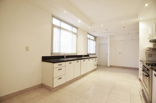 Edificio De 4 Pisos - Venta En Block - Ideal Embajada - Máxima Categoría En Belgrano R