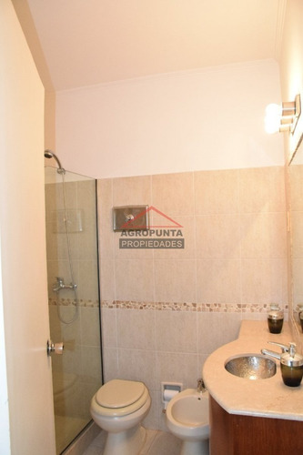 Apartamento En Mansa, 1 Dormitorios *- Ref: 4771