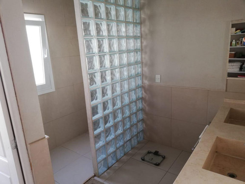 Imagen 23 de 30 de Casa En Venta - Barrio San Benito - Villanueva - Tigre