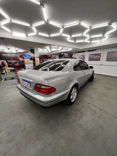 Imagen 3 de 15 de Mercedes Coupe Clk 320