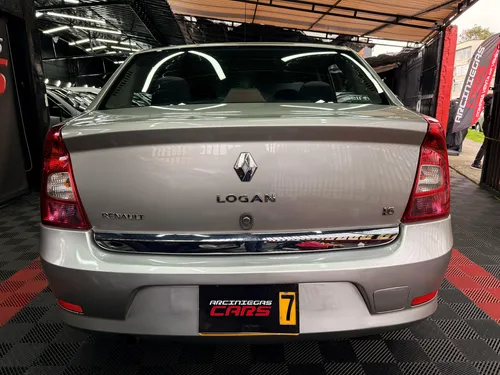Renault Logan 1.6 Expression