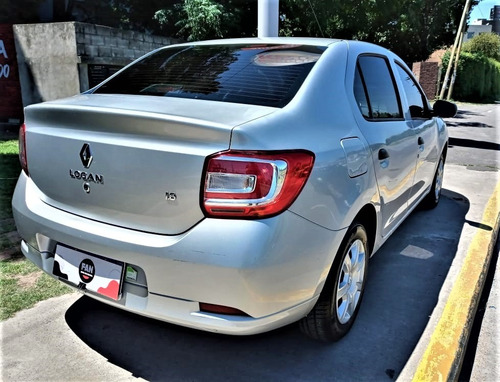 Renault Logan Authentique 1.6