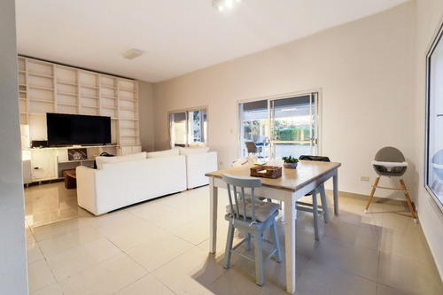 Casa Country San Carlos, Sector San Eduardo, 3 Dorm. Con Dependencia Parrilla Pileta