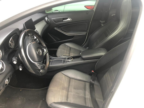Imagem 12 de 14 de Mercedes Benz Gla 200