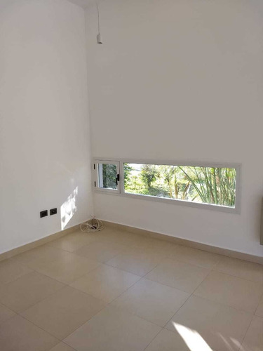 Imagen 4 de 23 de Siete Soles 2 Dorm Quincho Galeria Cochera Casa Venta