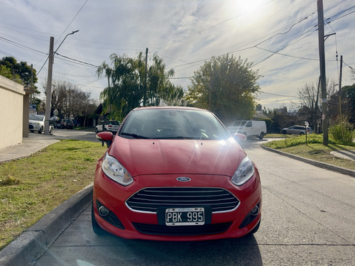 Ford Fiesta Kinetic 1.6 Titanium Powershift 120cv