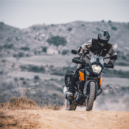 Imagen 9 de 16 de Ktm Adventure 250 2023 - No Versys Tenere Xtz Tornado