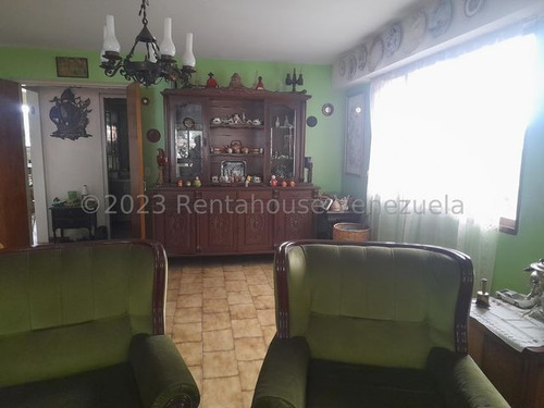 Leandro Manzano Apartamento En Venta,santa Eduvigis Mls #24-5139 As