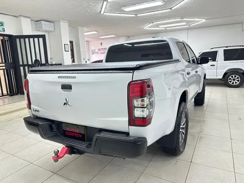 Mitsubishi L200 SPORTERO 2.5 High Power