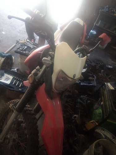 Imagen 6 de 10 de Motomel Skua