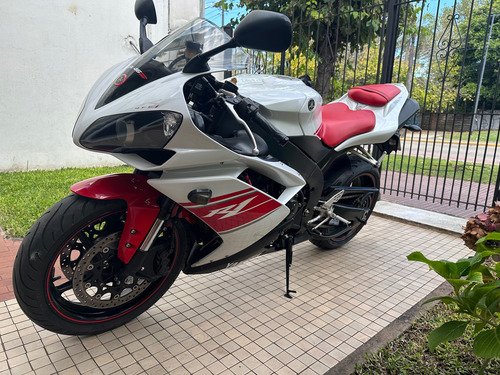Yamaha R1 2008