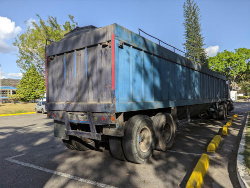 Imagen 10 de 15 de Combo Chuto Mitsubishi Fv 517 Y Par De Tanques Graneleros
