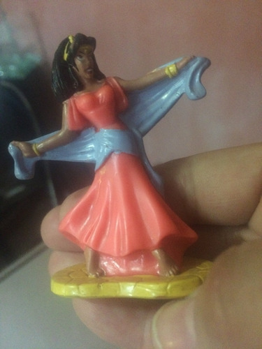 Miniaturas Disney Corcunda De Notre Dame E Romário Kellogs (Usado)