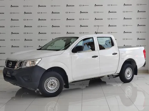 Nissan NP300 2.5 SE Paq Seguridad Mt
