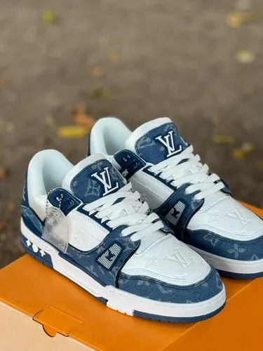 Precio tenis louis vuitton dama sale