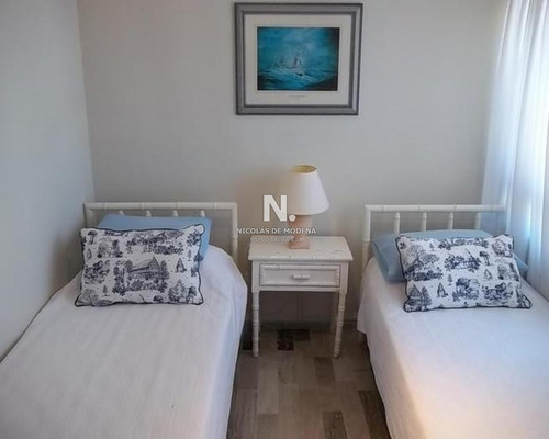 Departamento En Piso Alto, Punta Del Este-ref:2770