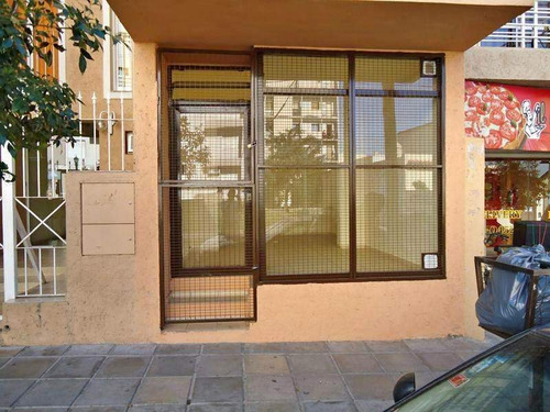 Imagen 1 de 4 de Local Comercial Venta En Alberdi
