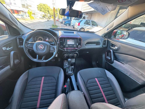 Fiat Toro 1.8 16v Freedom Flex 4x2 Aut. 4p