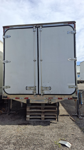 Bau Frigoricifo Gancheiro 8,8mts Com Tk Super 02